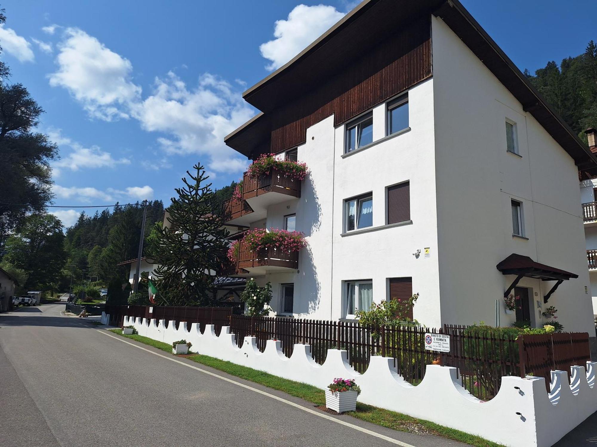 Villa Maggioni Silvia à Tarvisio Extérieur photo
